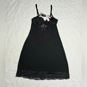 NWT Victoria's Secret Elegant Black Lace Trim Nightgown, Small